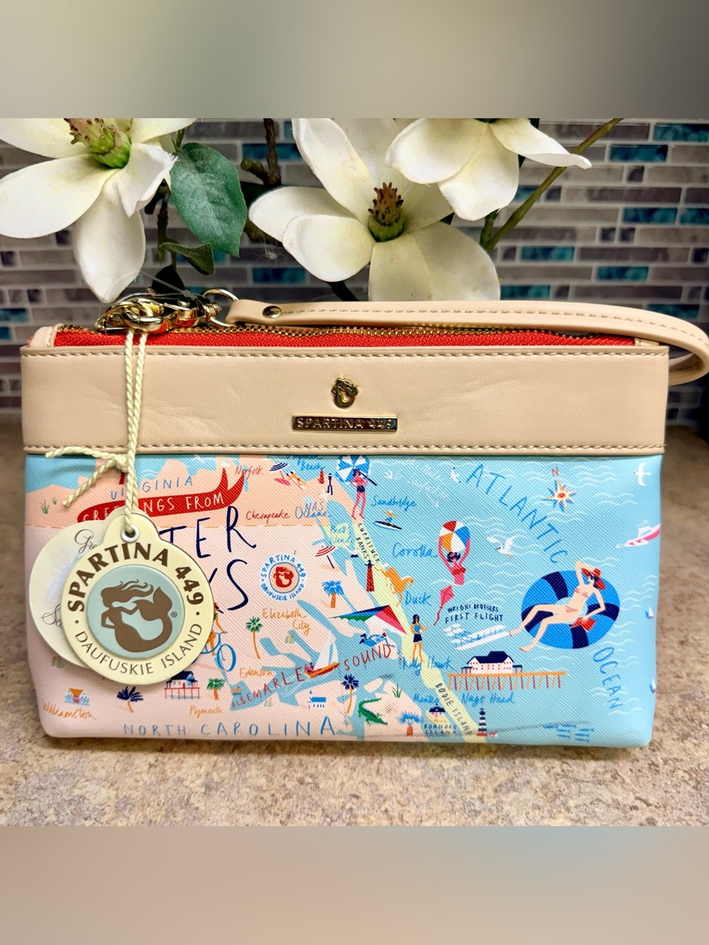NWT Spartina 449 Greetings from Outer Banks wristlet